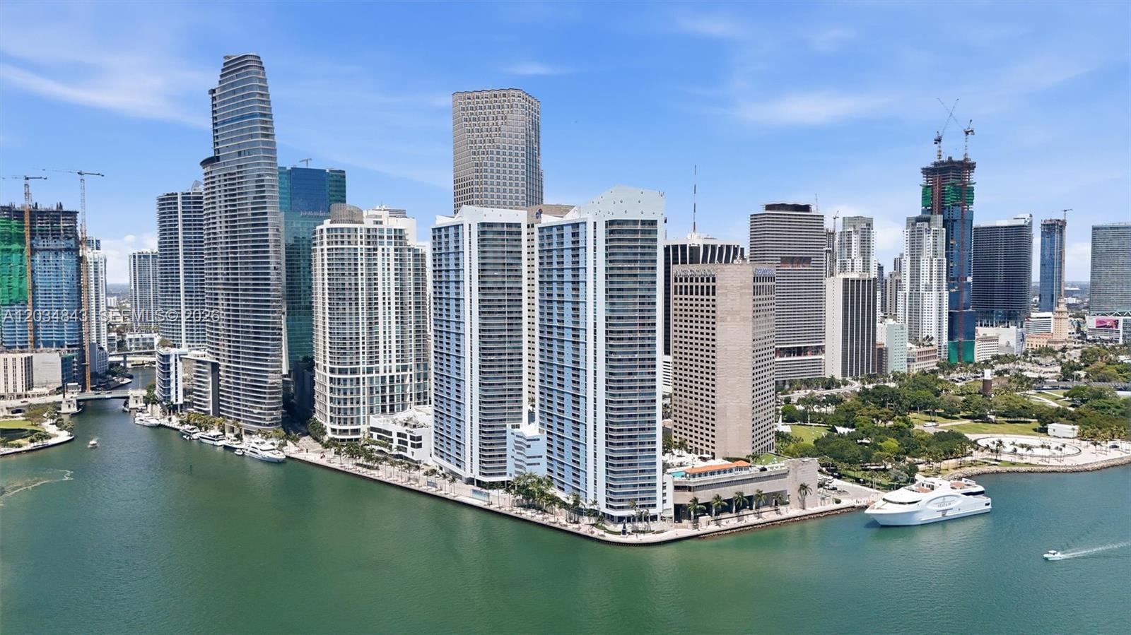325 S Biscayne Boulevard