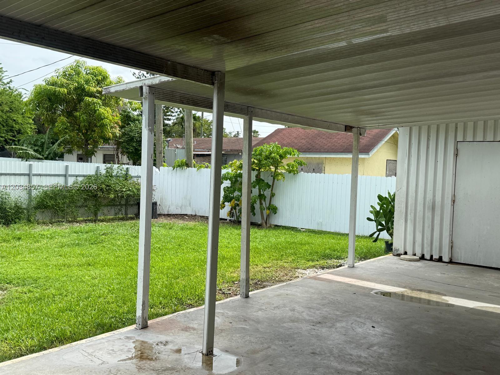 767 SW 5th Terrace