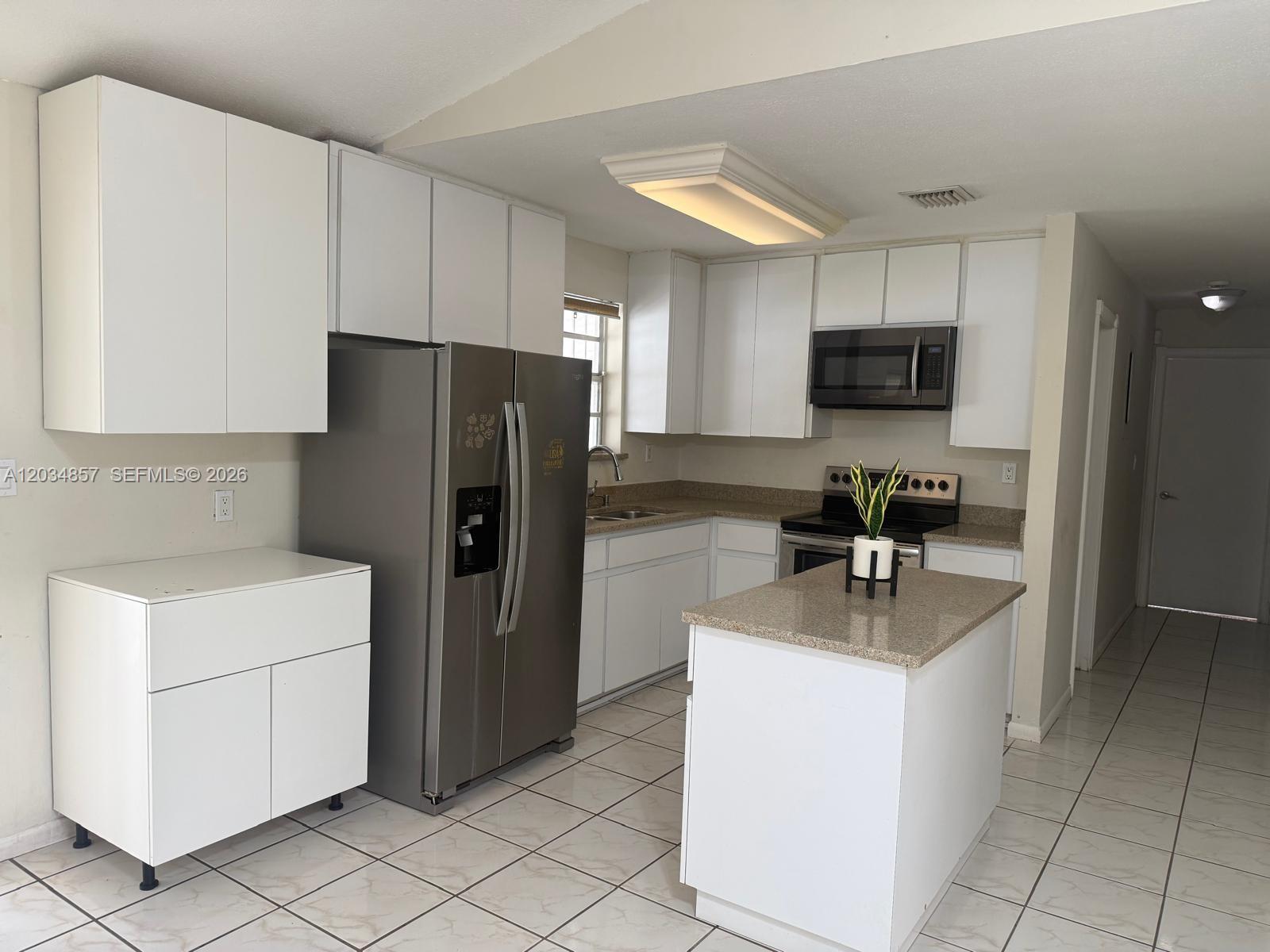767 SW 5th Terrace