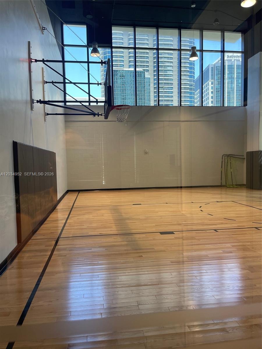 1010 Brickell Avenue