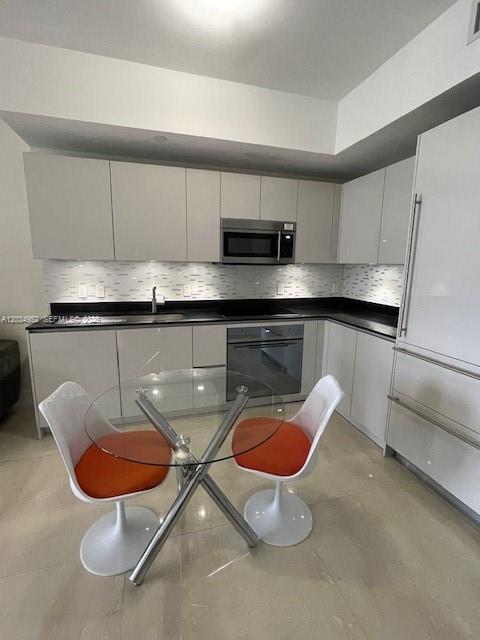 1010 Brickell Avenue