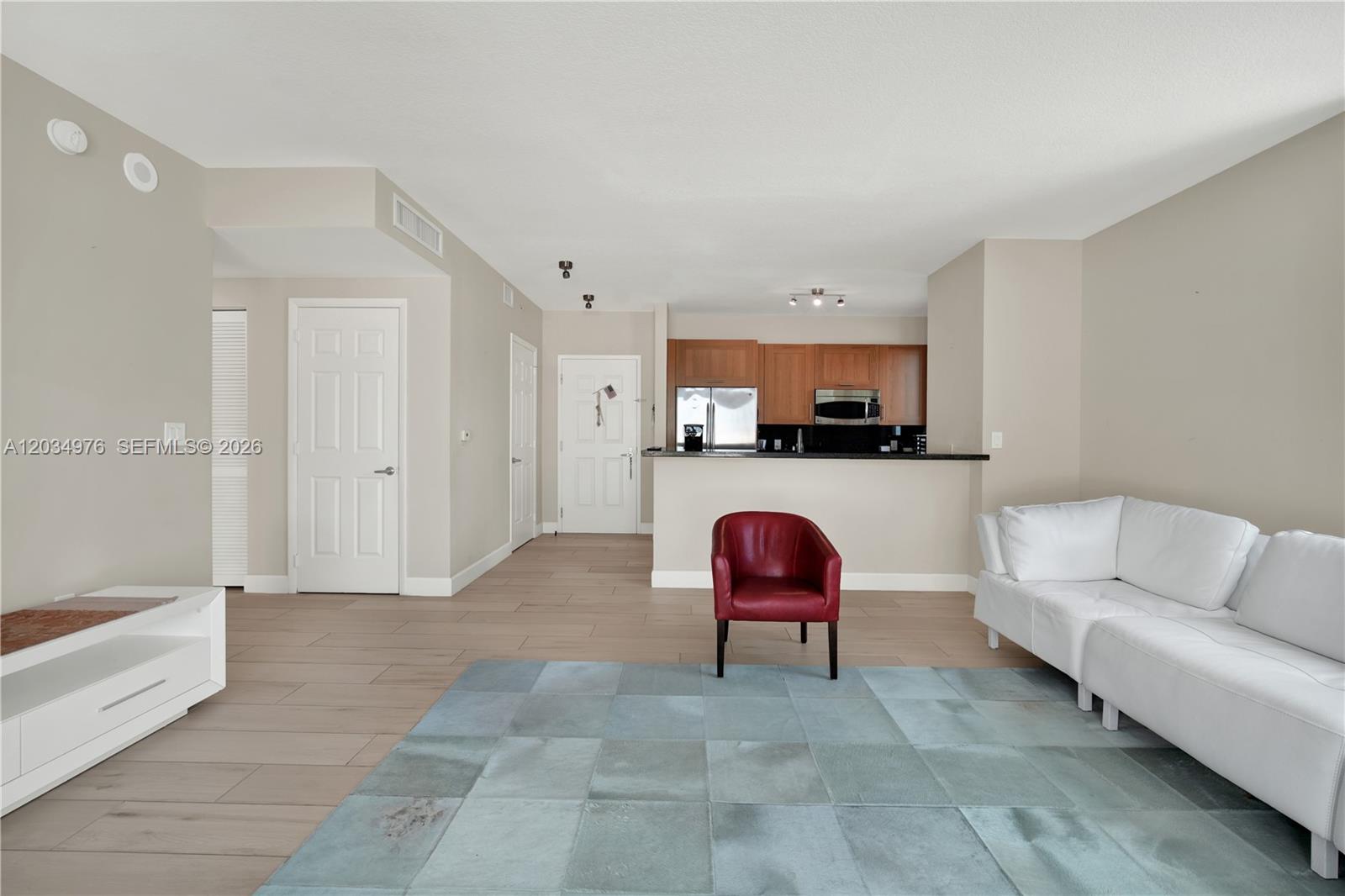 1300 Ponce De Leon Boulevard