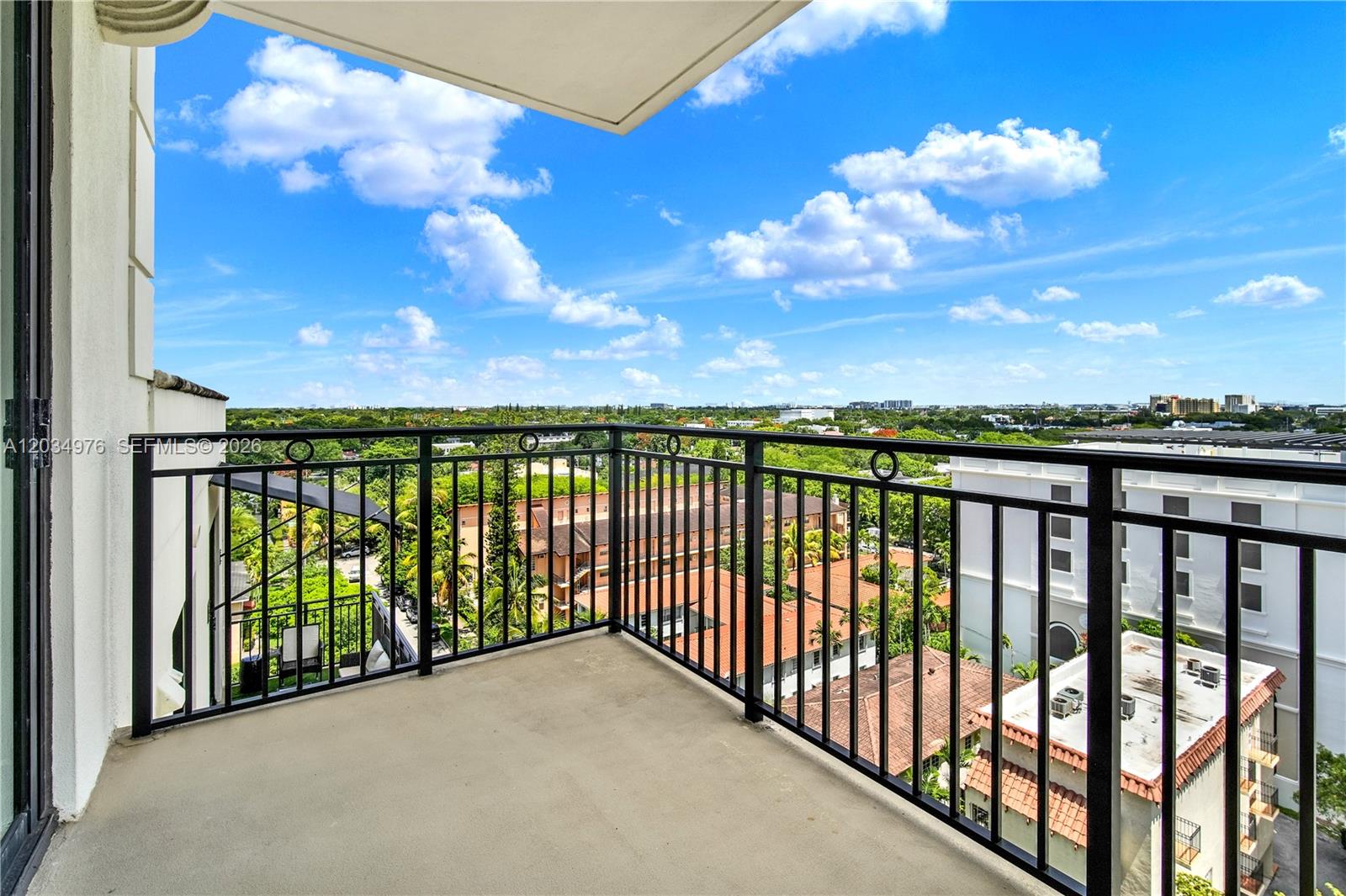 1300 Ponce De Leon Boulevard