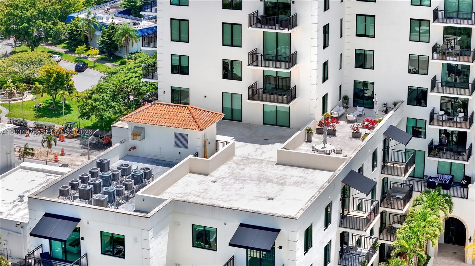 1300 Ponce De Leon Boulevard