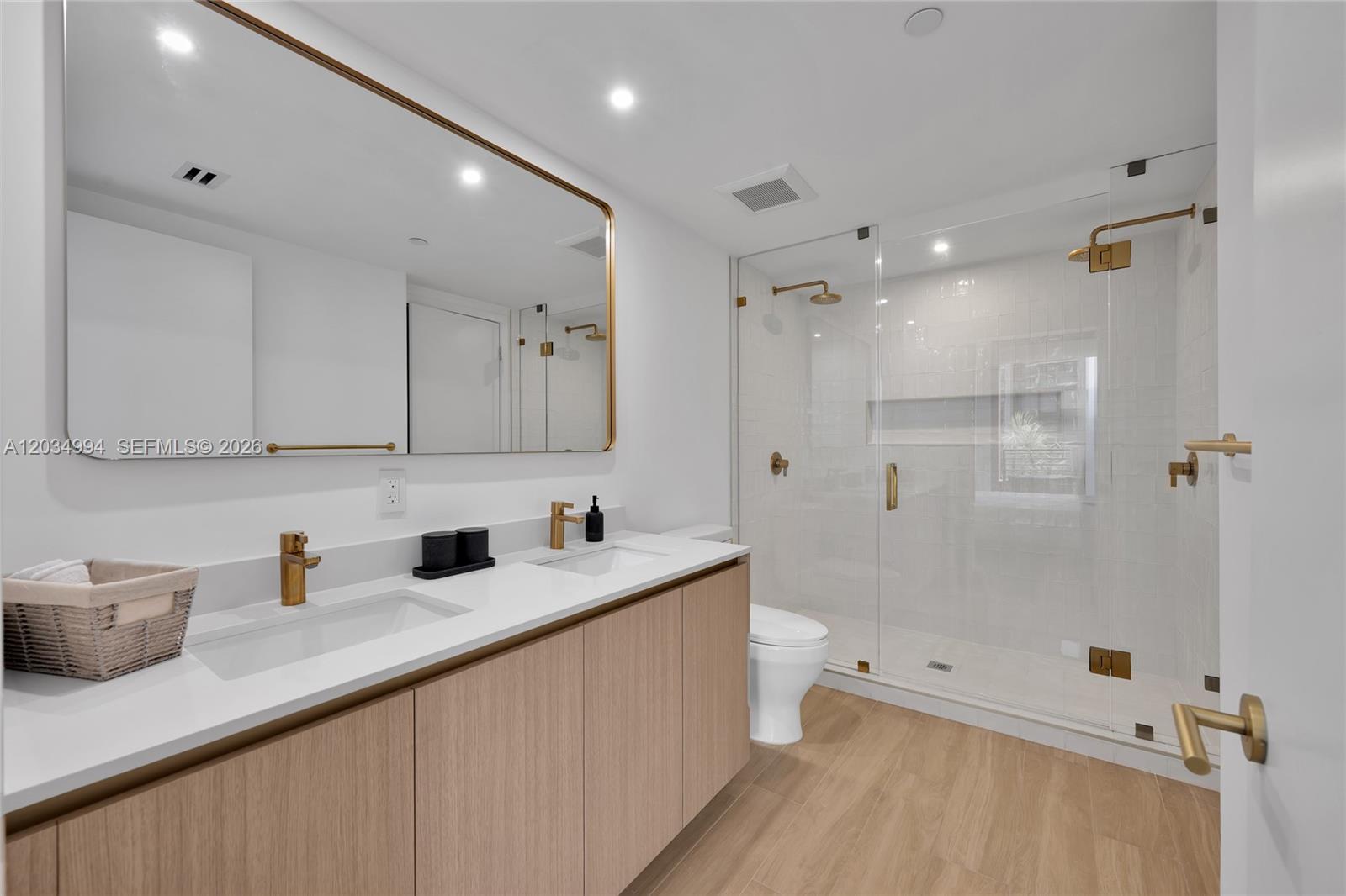 90 NE 32nd Street