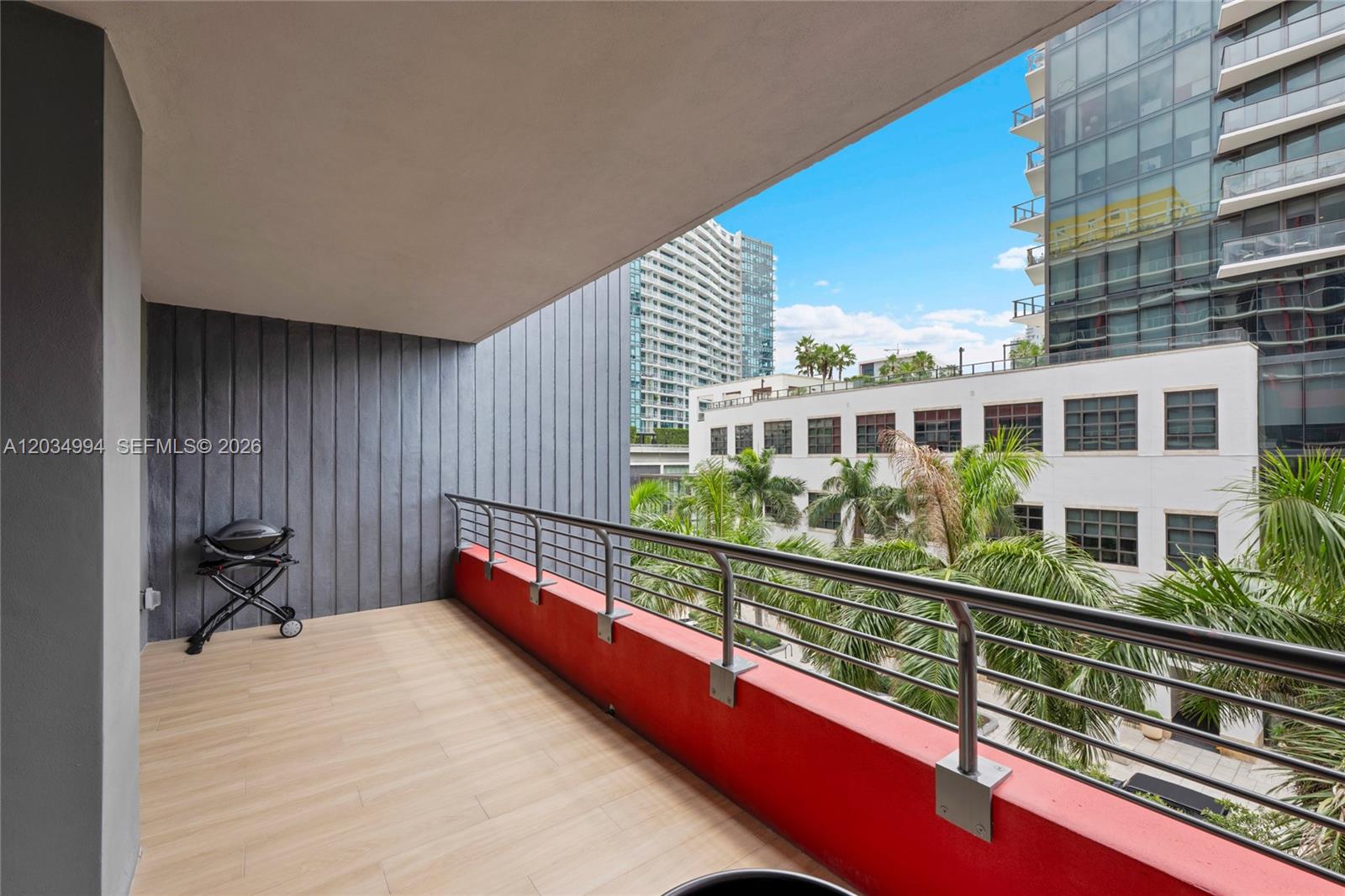 90 NE 32nd Street