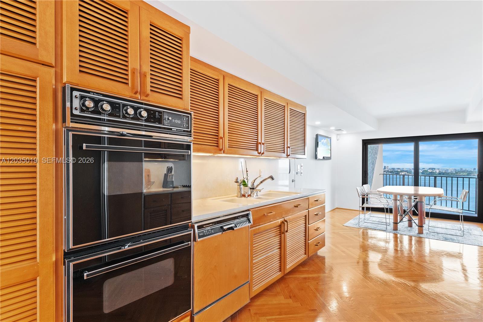 1800 NE 114th Street