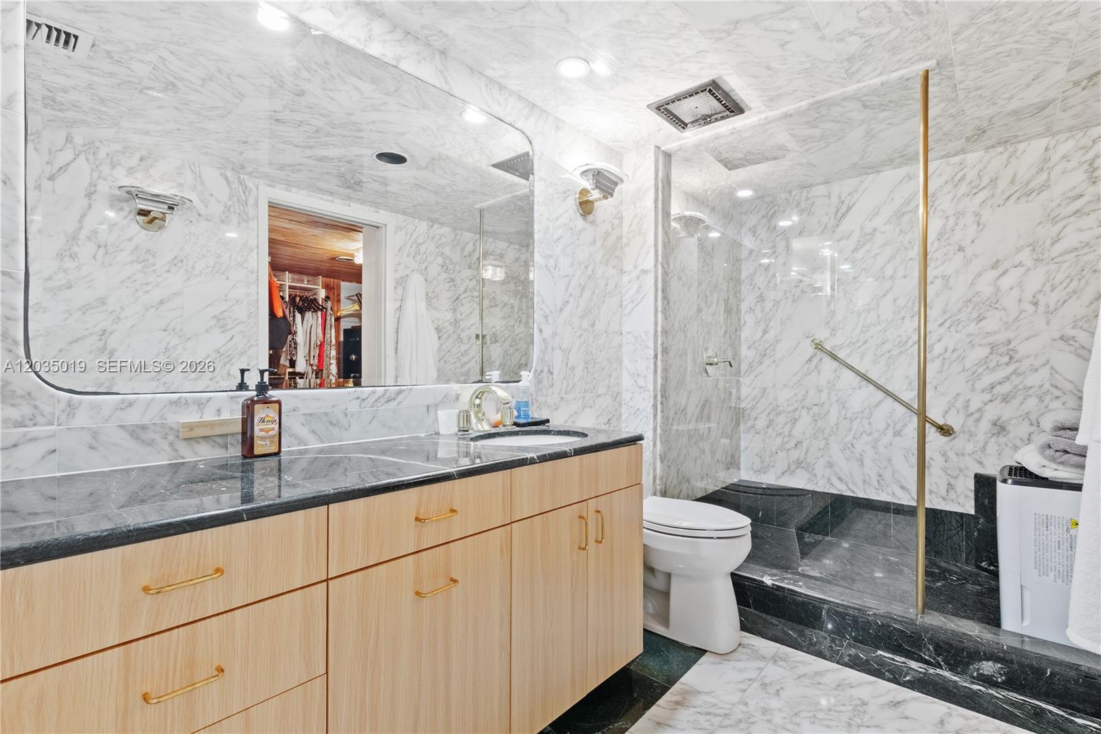1800 NE 114th Street