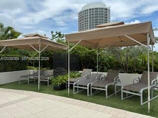 3000 Island Boulevard