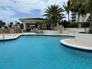 3000 Island Boulevard