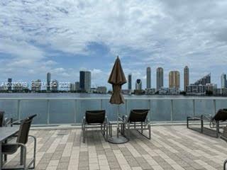 3000 Island Boulevard