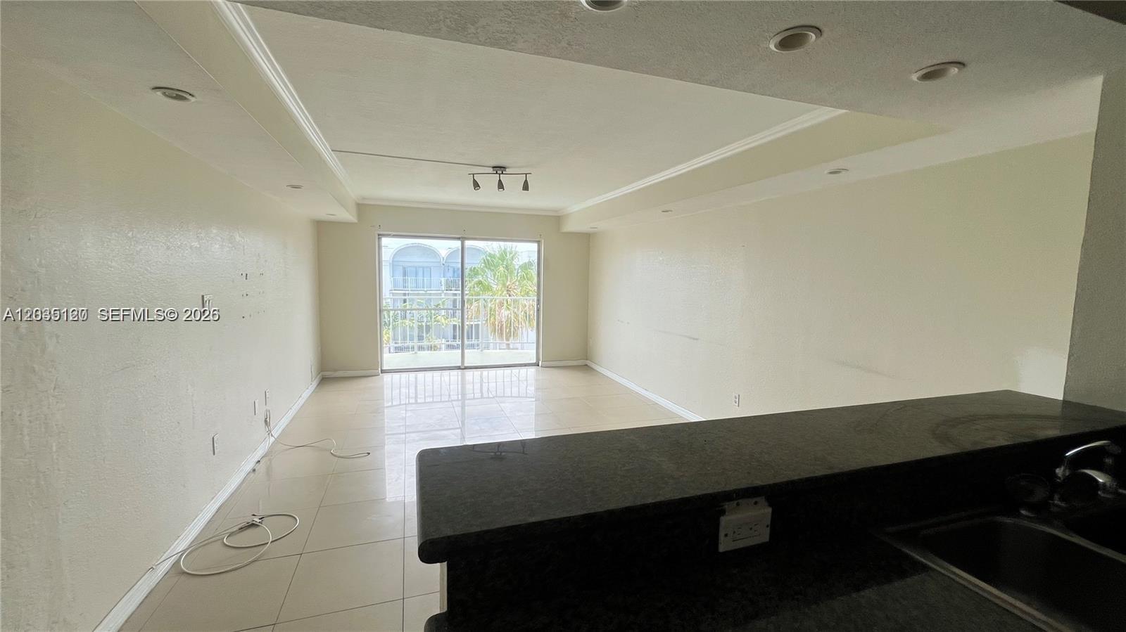 486 NW 165th St Road
