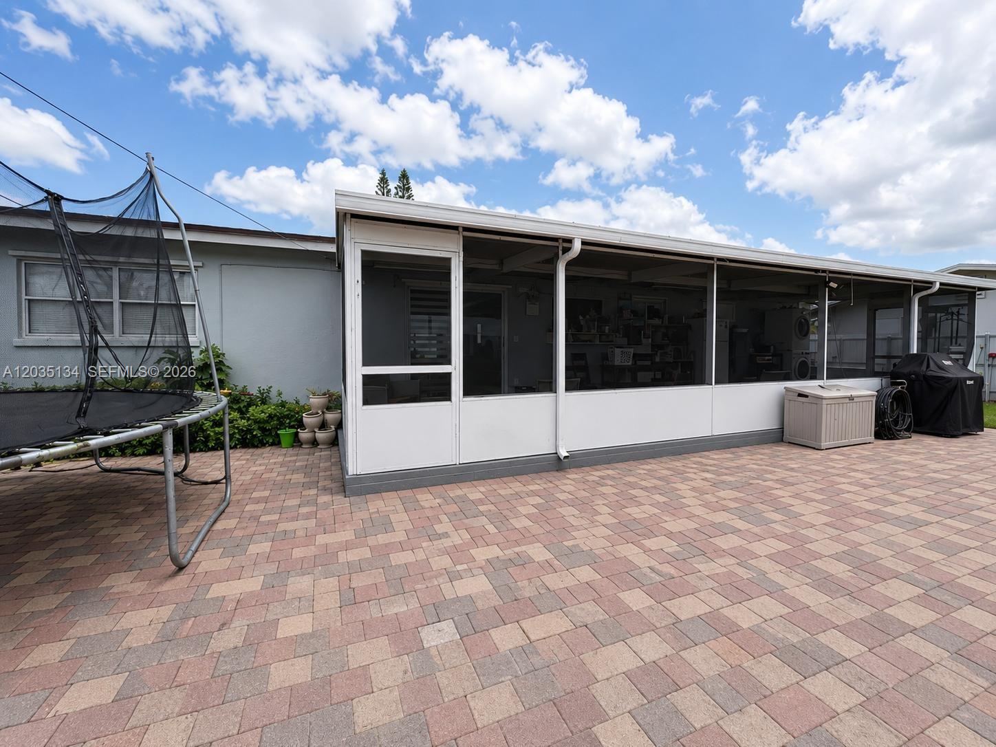 9515 Dominican Drive