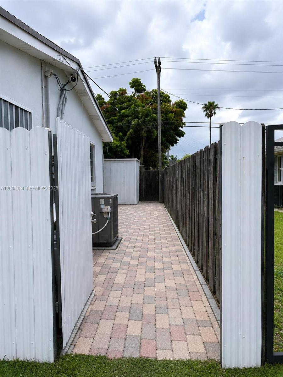 9515 Dominican Drive