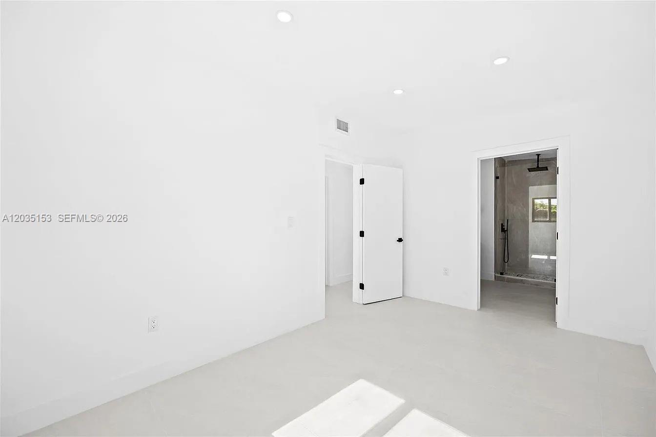 10000 SW 43rd Street