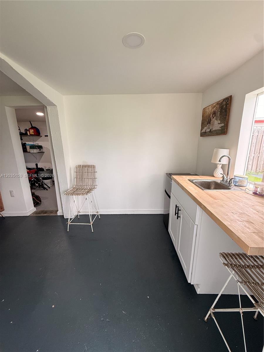10000 SW 43rd Street