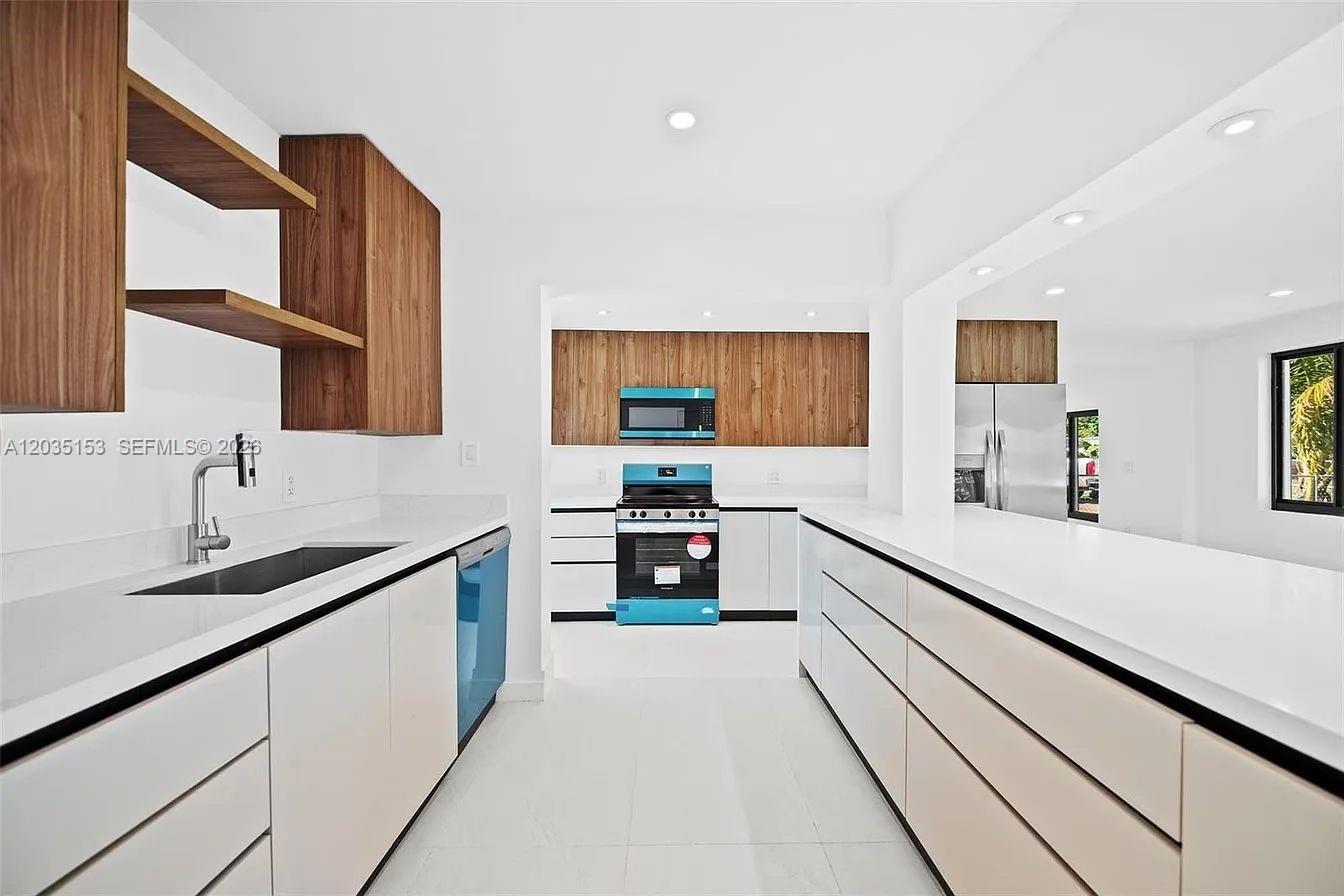 10000 SW 43rd Street
