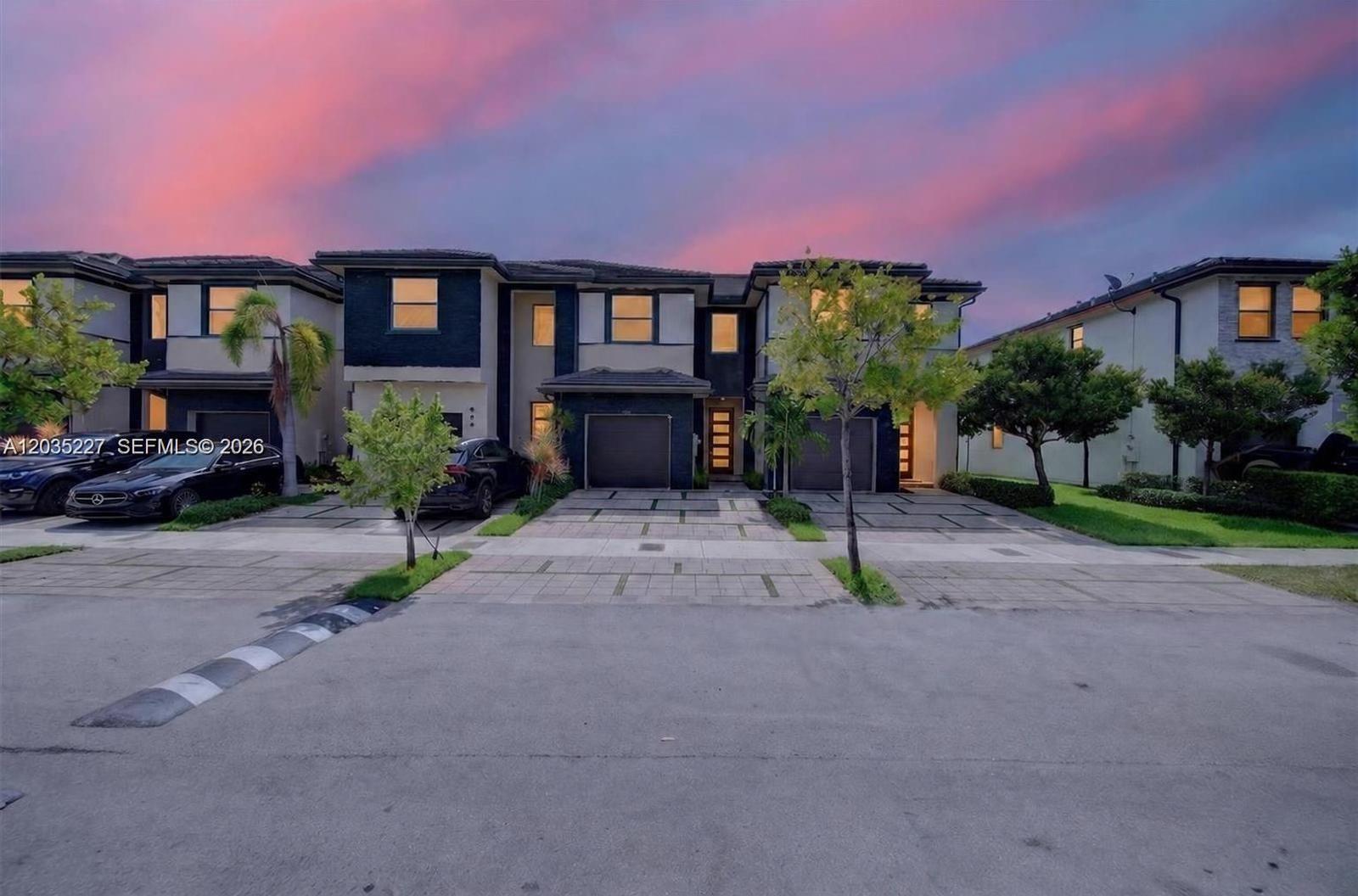 15841 NW 91st Court