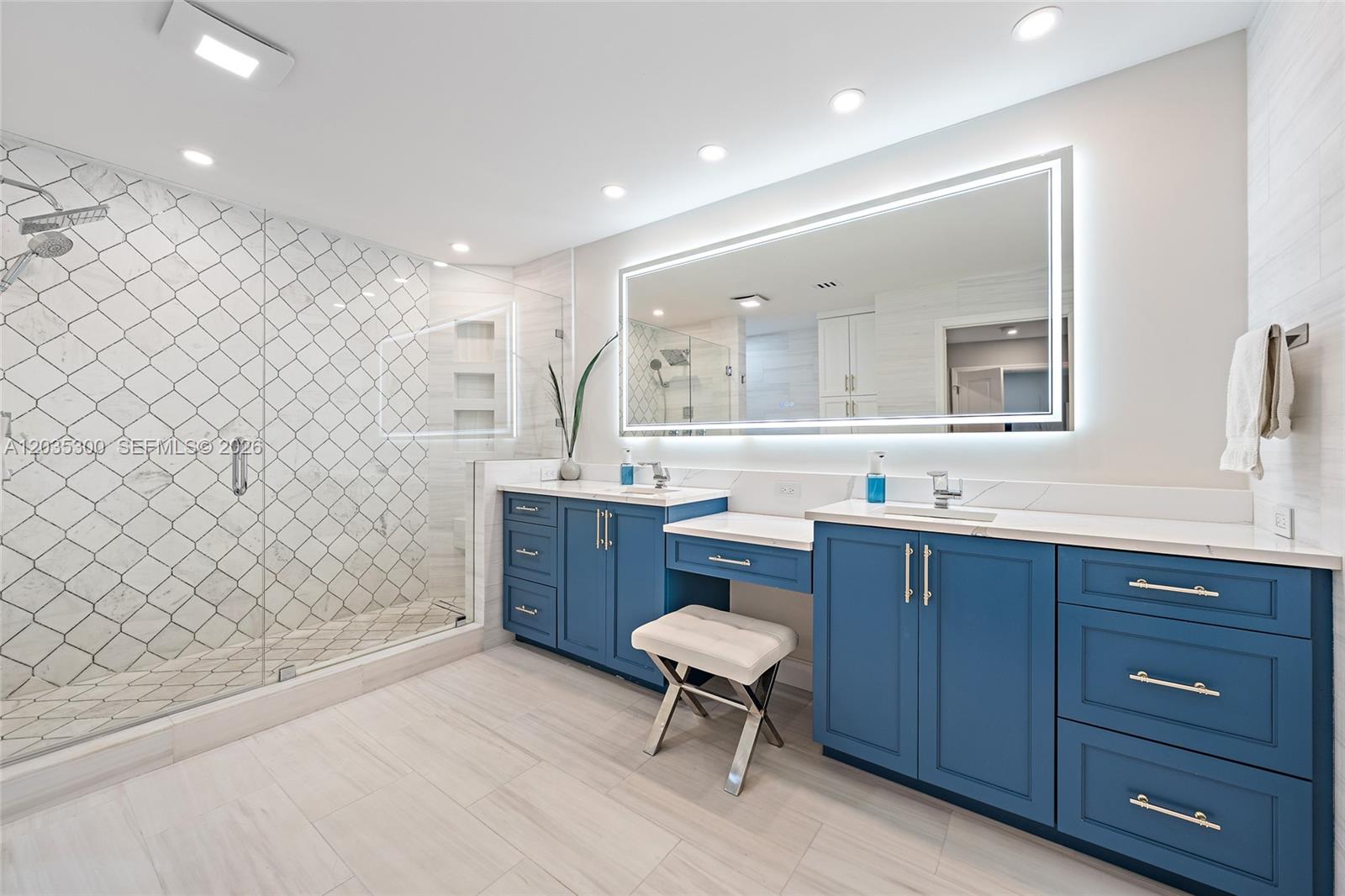 316 Spyglass Way
