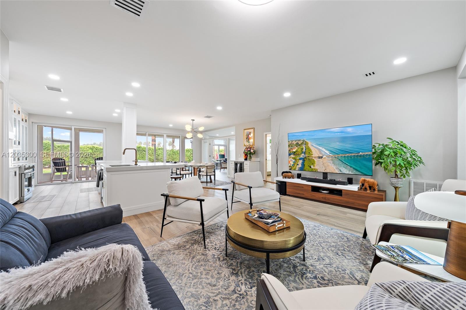 316 Spyglass Way