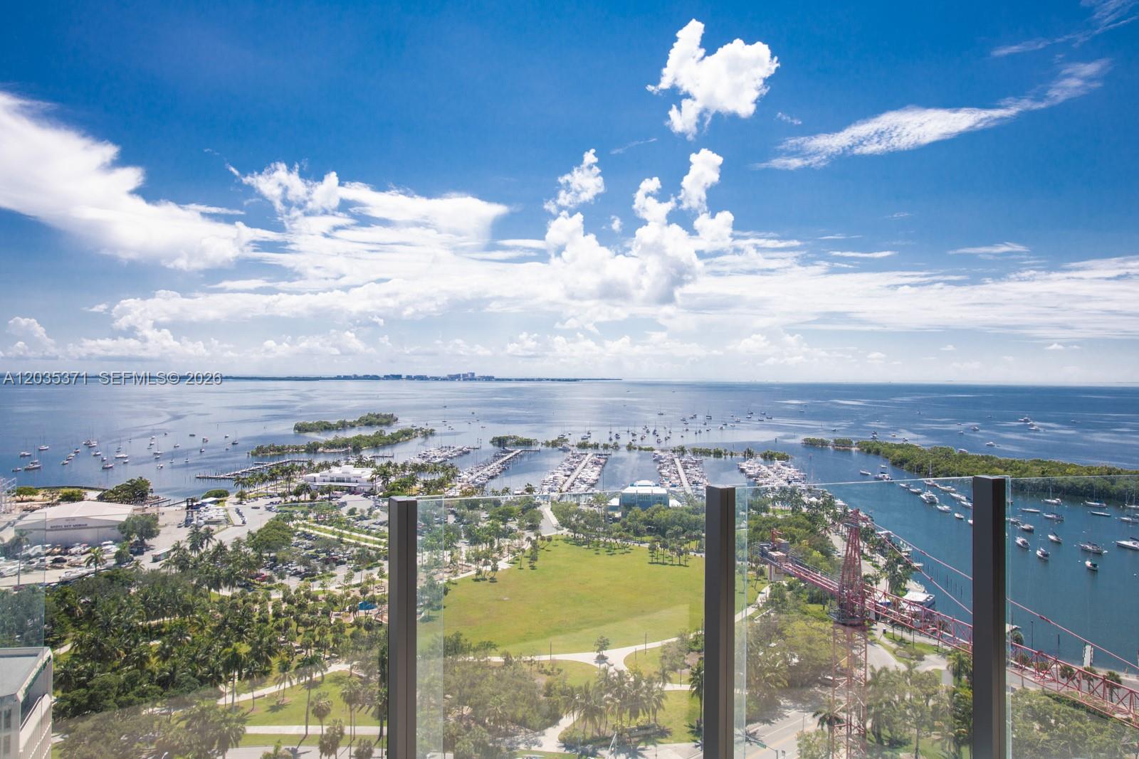 2821 S Bayshore Drive