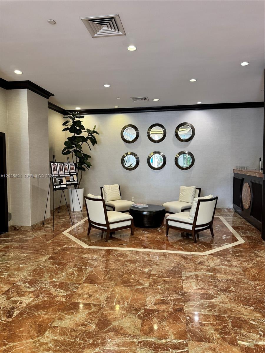 3610 Yacht Club Drive