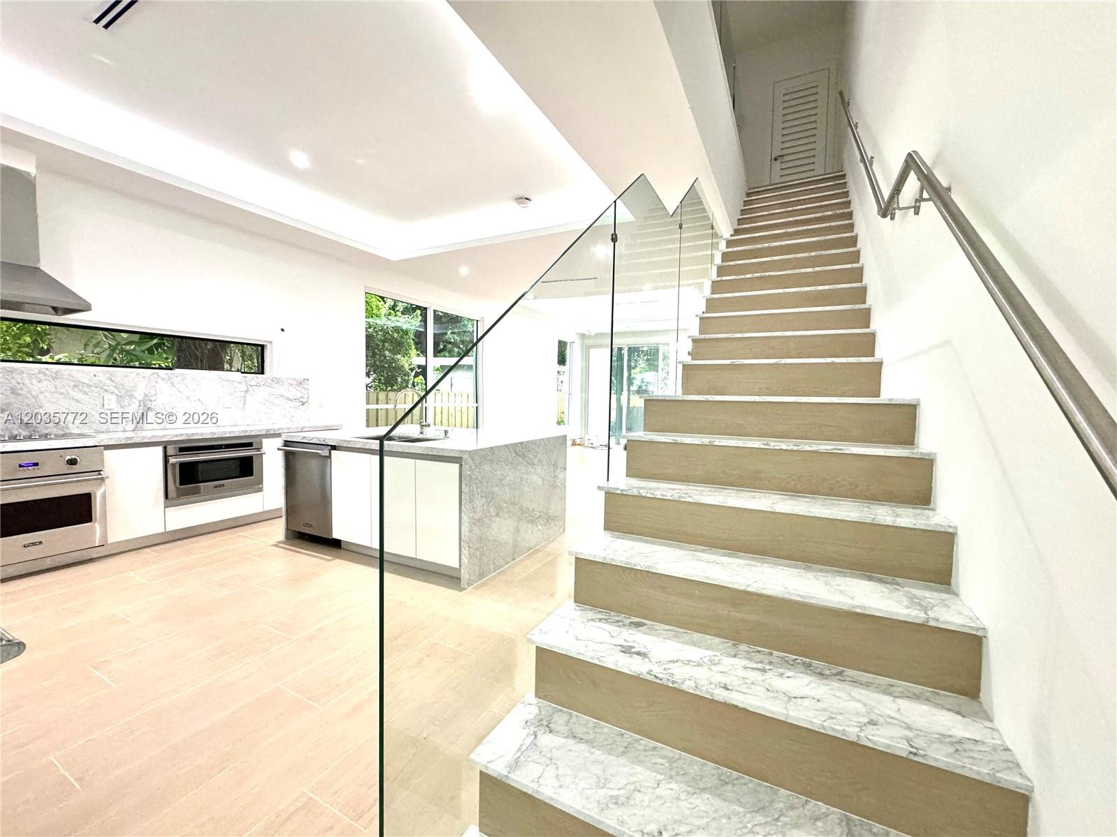 5728 NW 5th Court