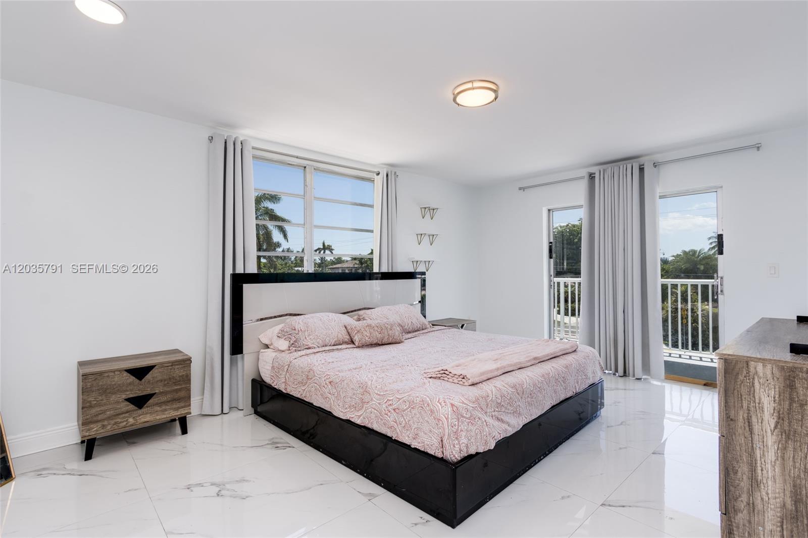 3527 NE 168th Street