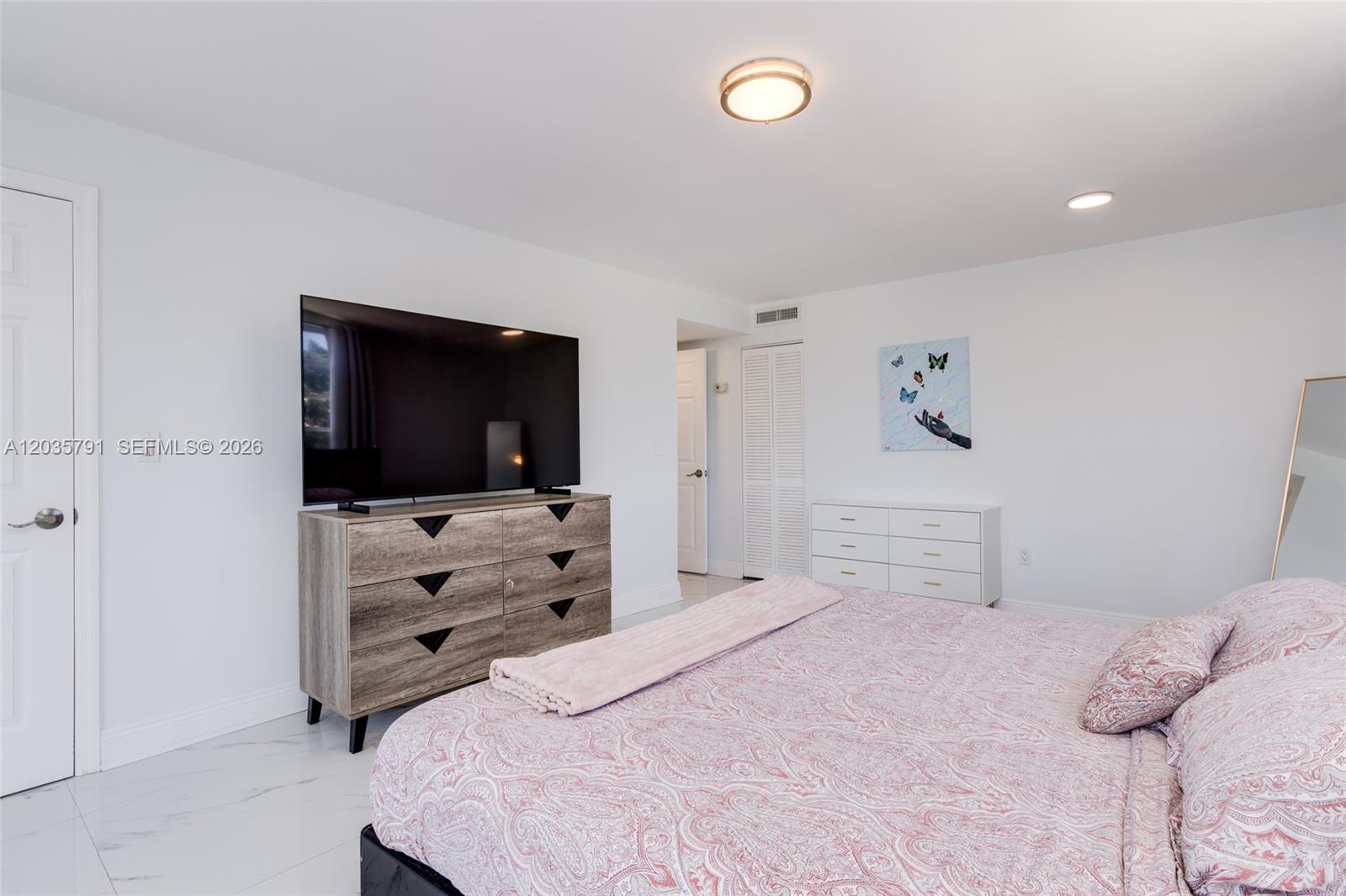 3527 NE 168th Street
