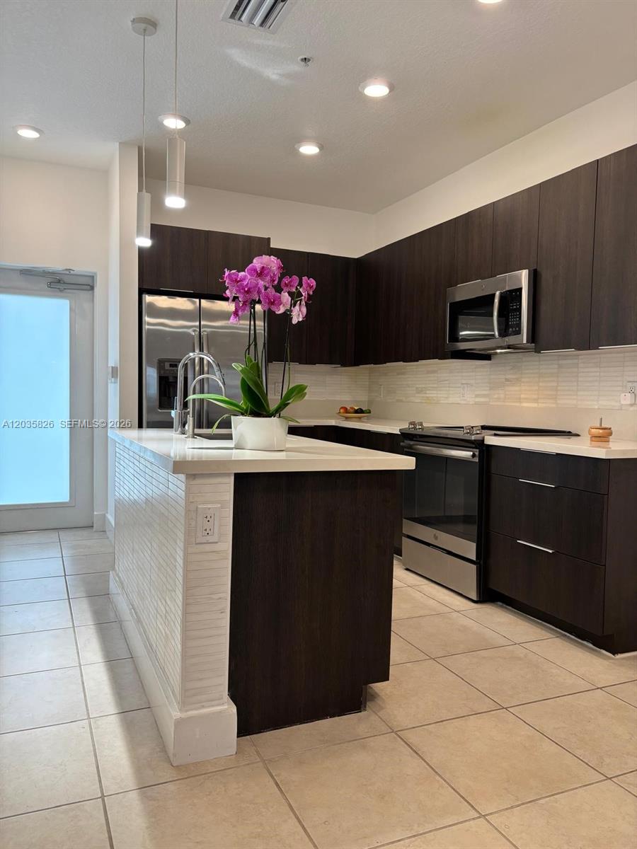 4740 NW 84th Court
