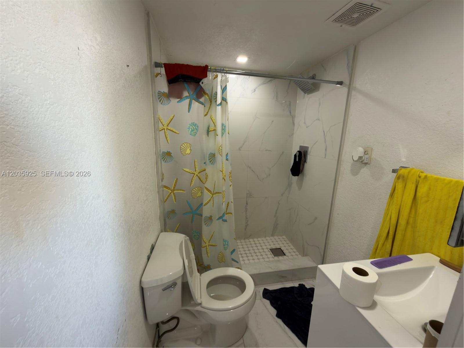224 E 42nd Street