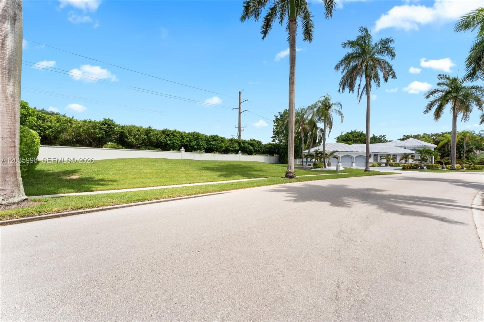 2673 NW 64th Boulevard