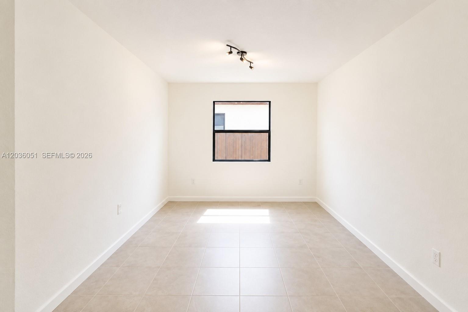 2450 SE 1st Street
