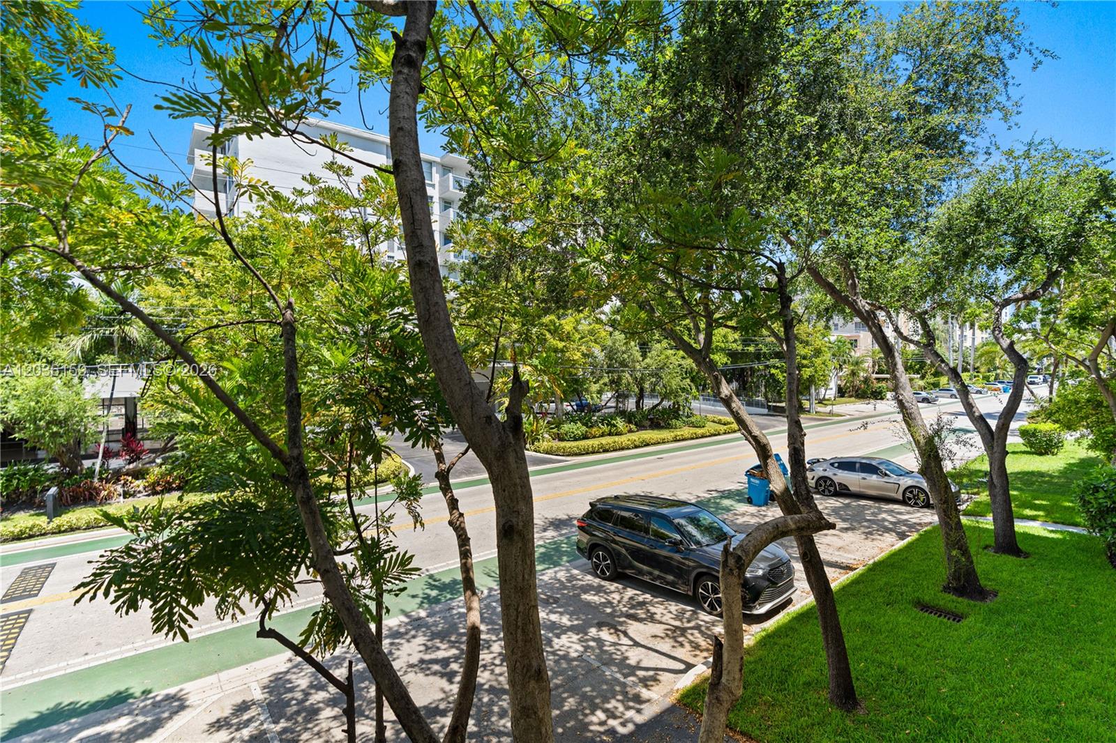 10001 W Bay Harbor Drive