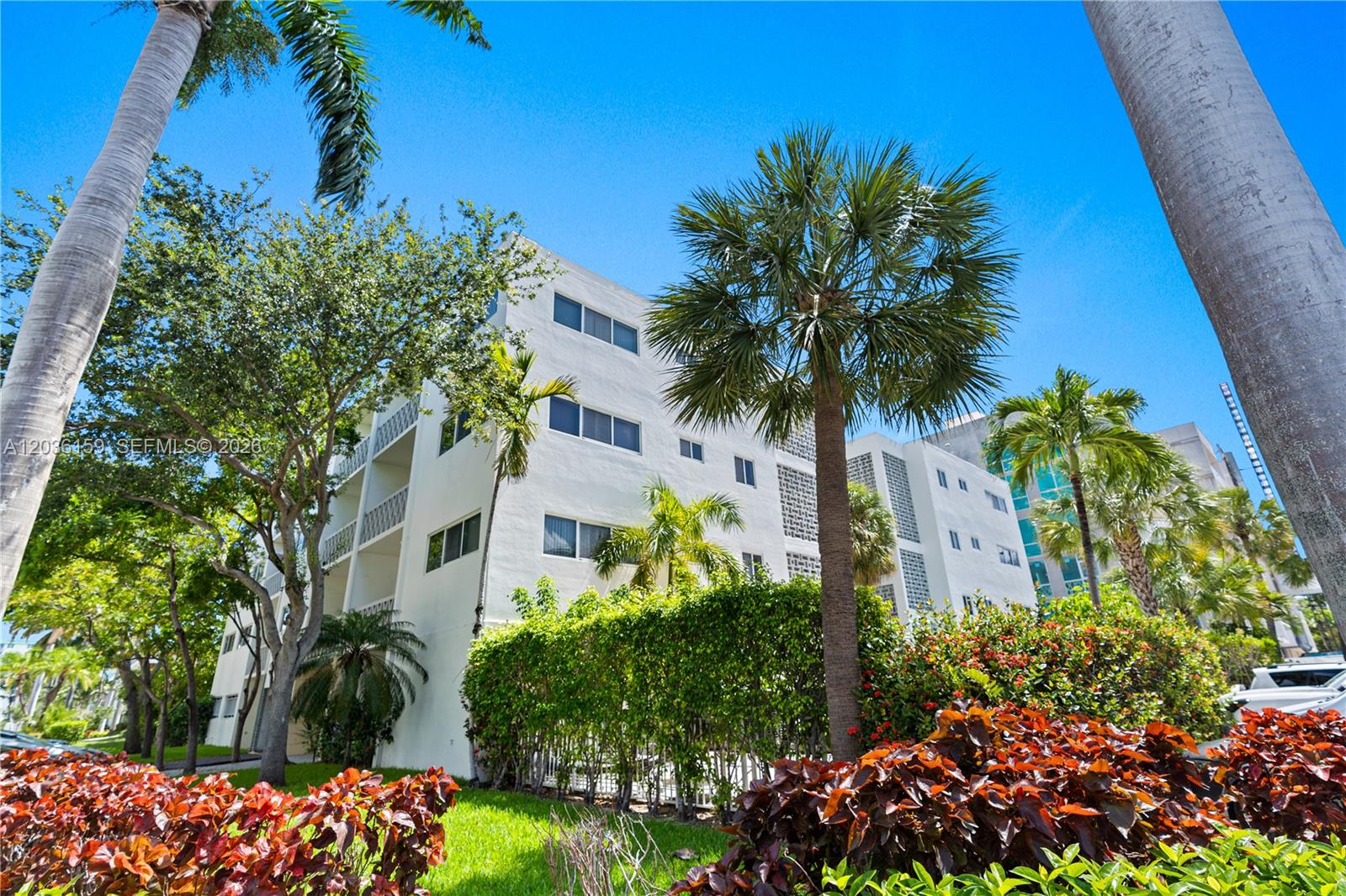 10001 W Bay Harbor Drive