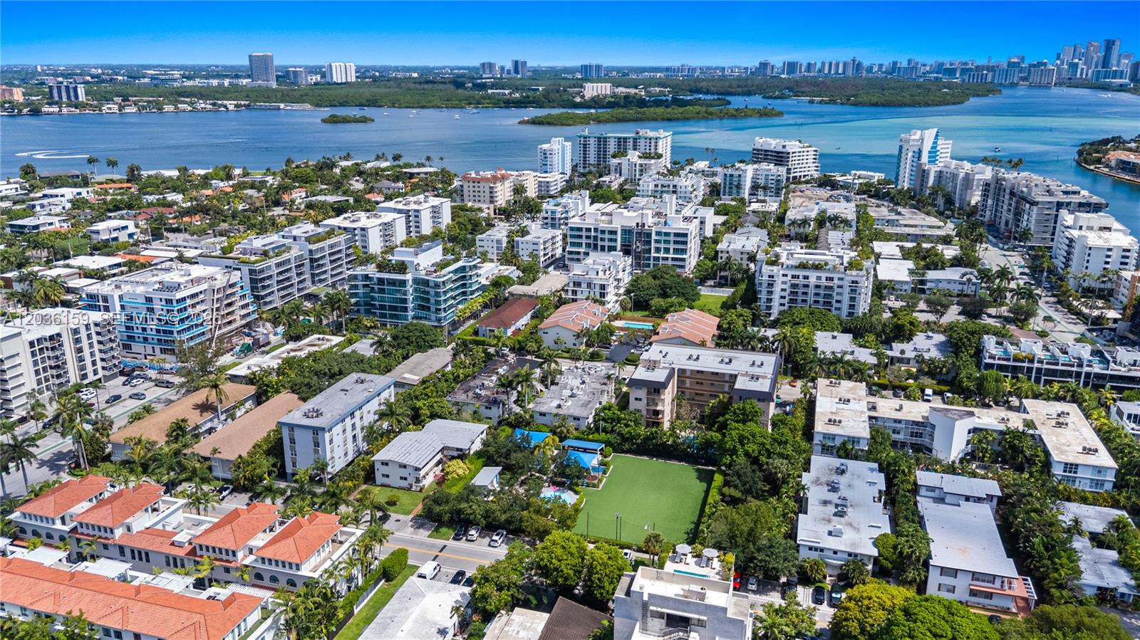 10001 W Bay Harbor Drive