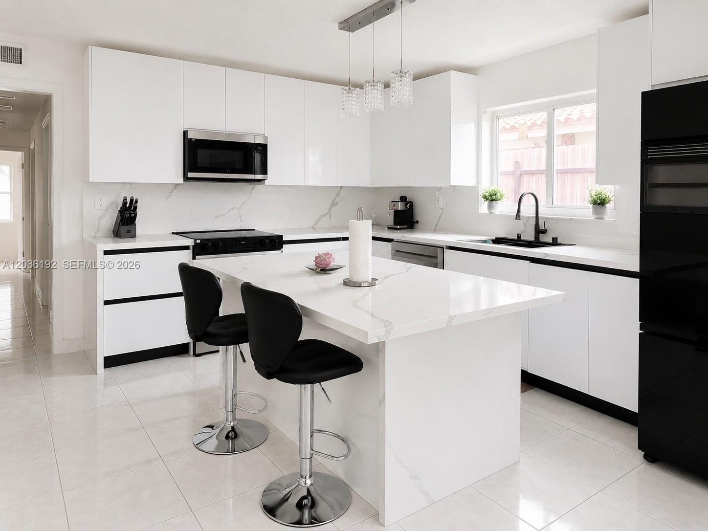 380 W 45th Street