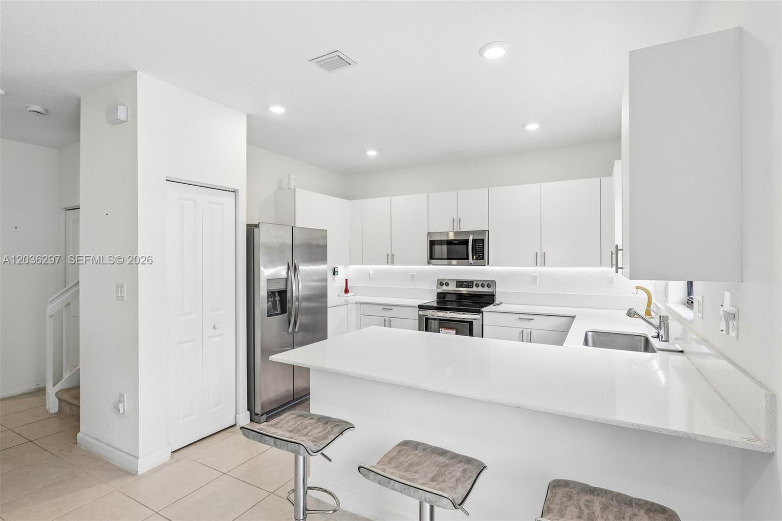 592 NW 203rd Terrace