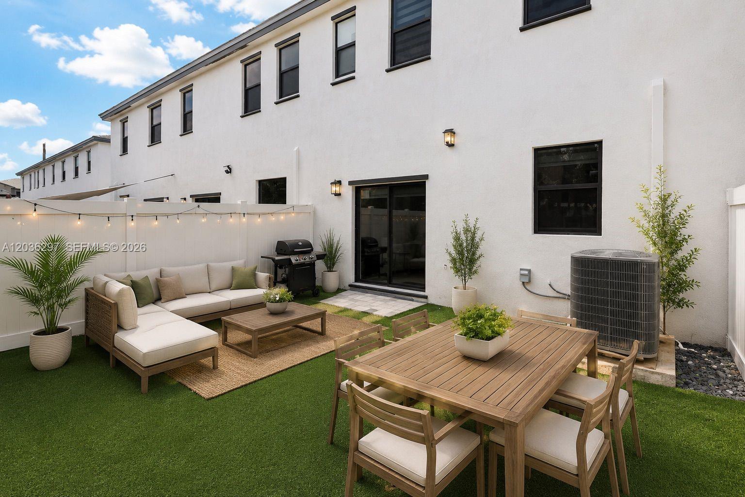 592 NW 203rd Terrace
