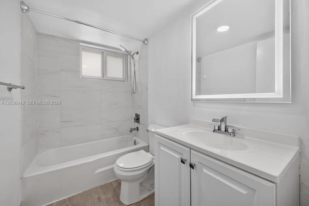 1101 NE 191st Street