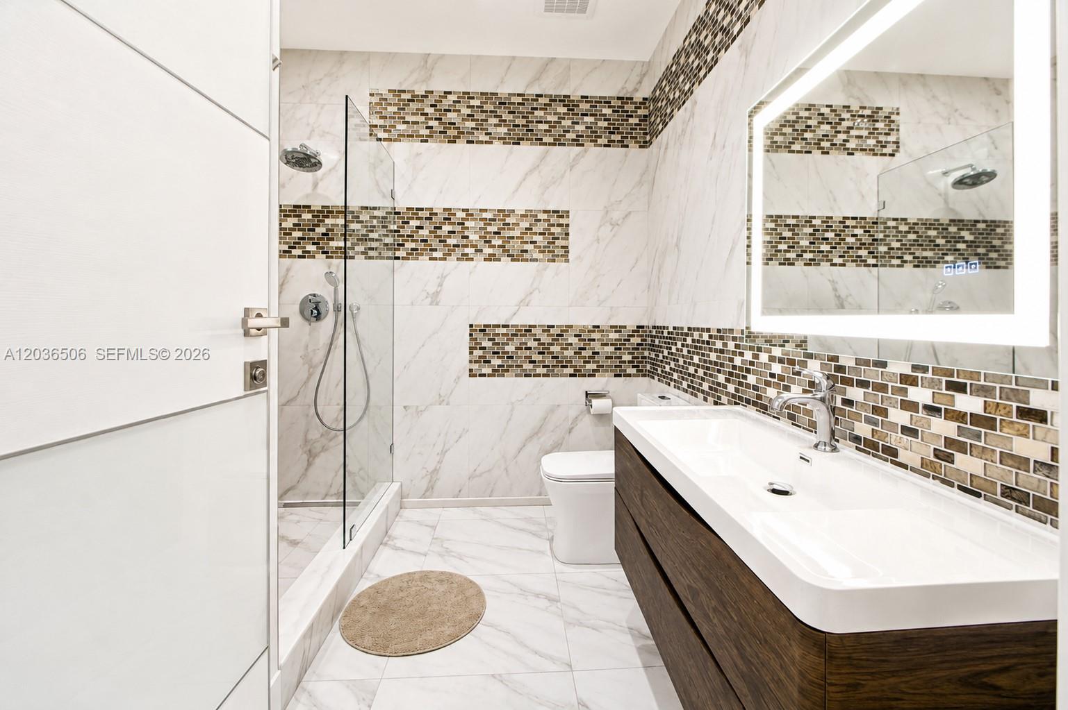 2000 Metropica Way