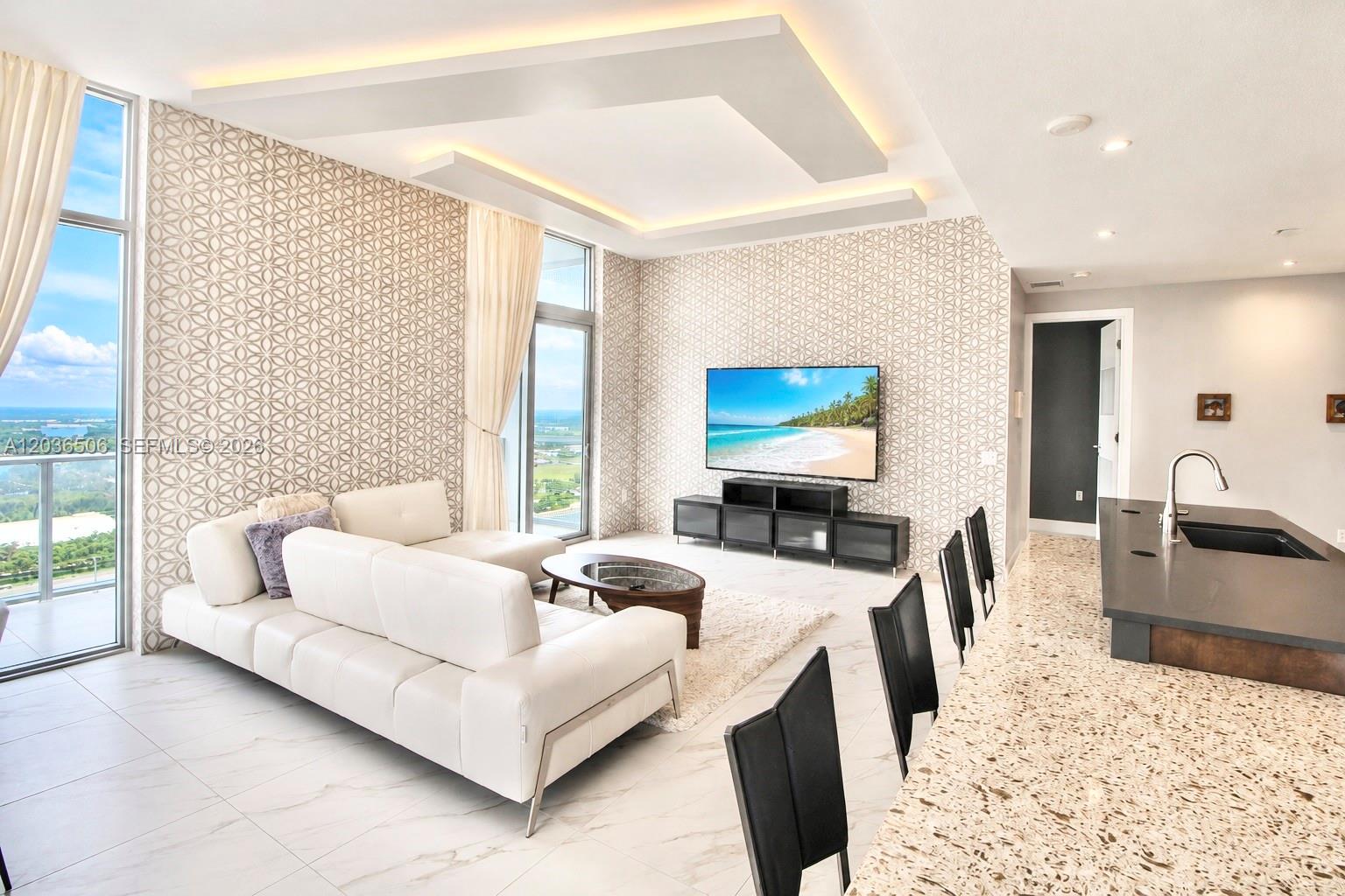 2000 Metropica Way
