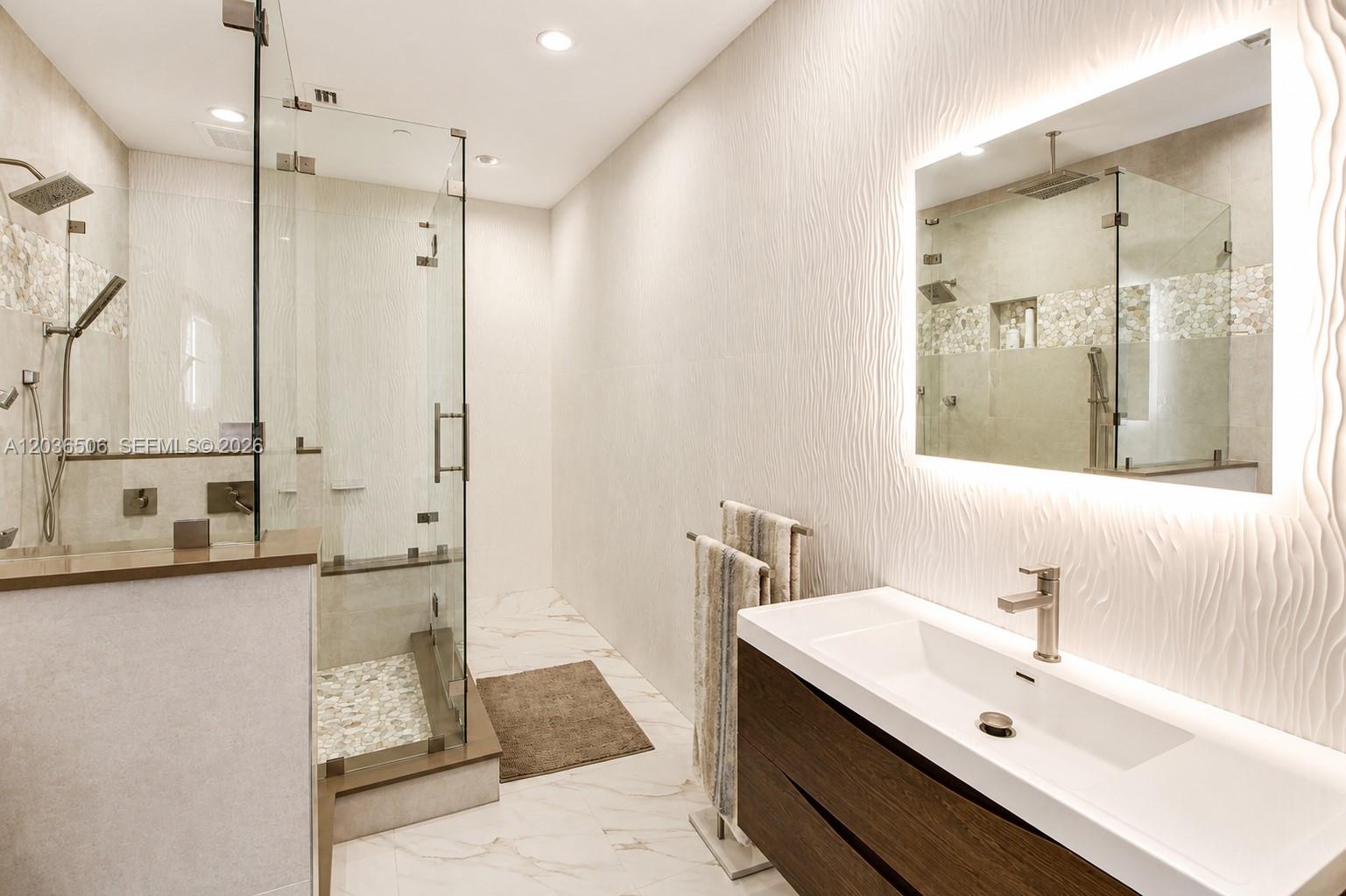 2000 Metropica Way