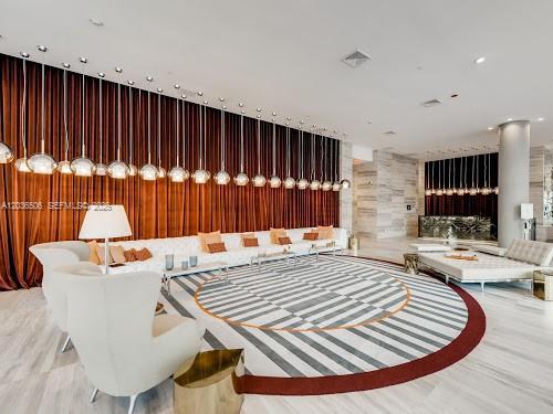 2000 Metropica Way
