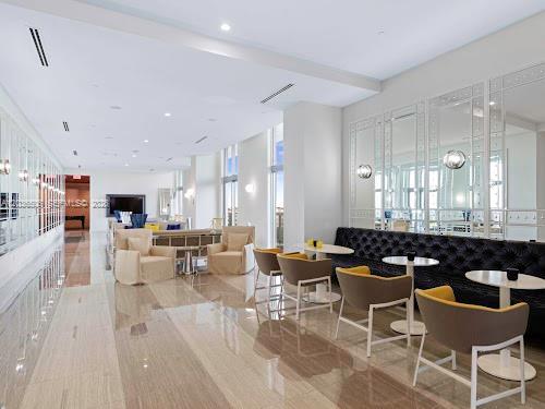 2000 Metropica Way