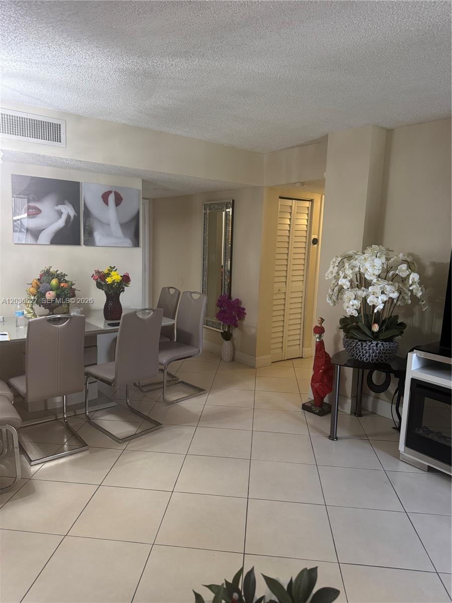 8625 NW 8th Street