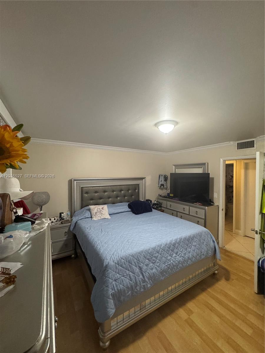 8625 NW 8th Street