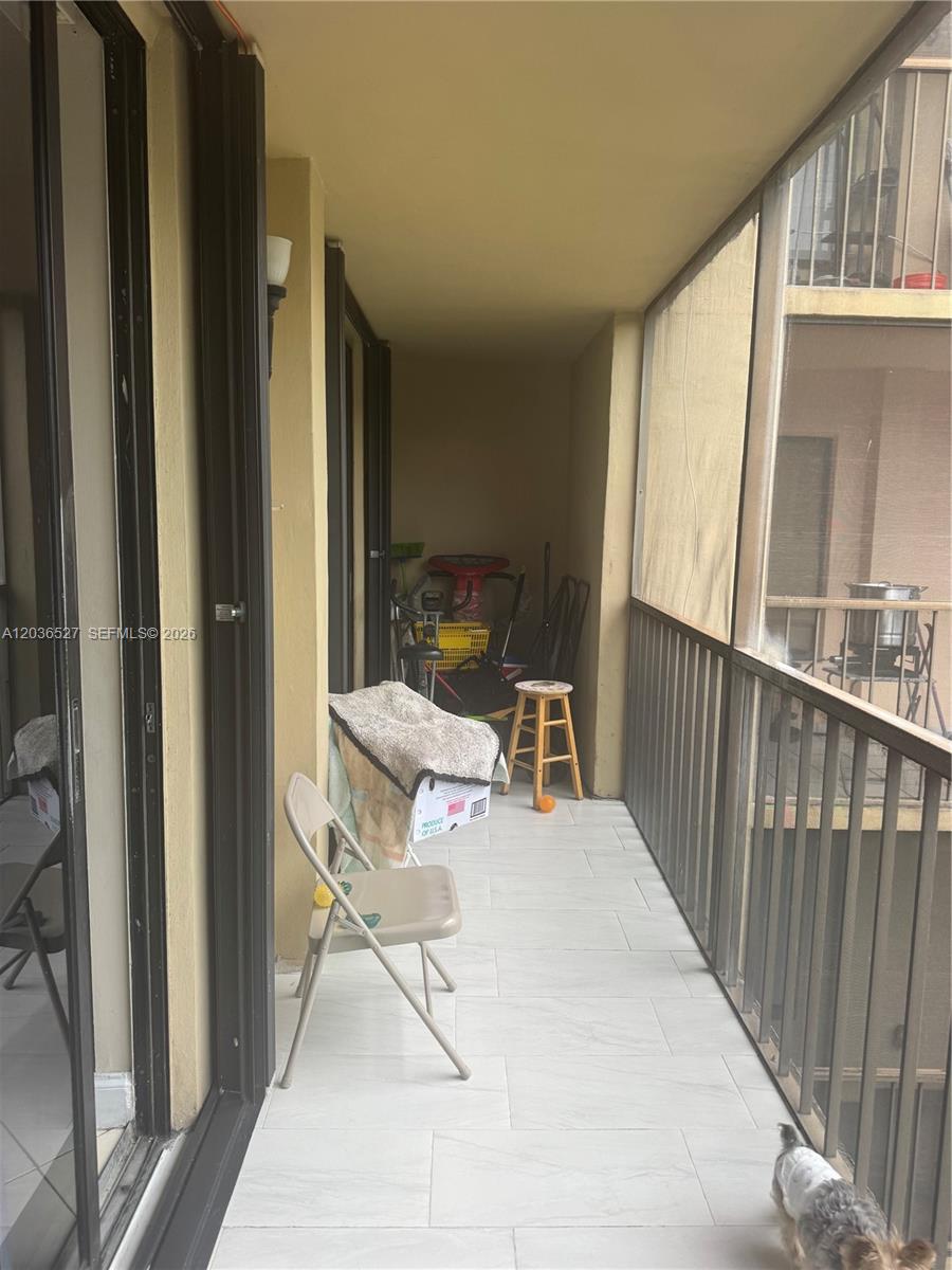 8625 NW 8th Street