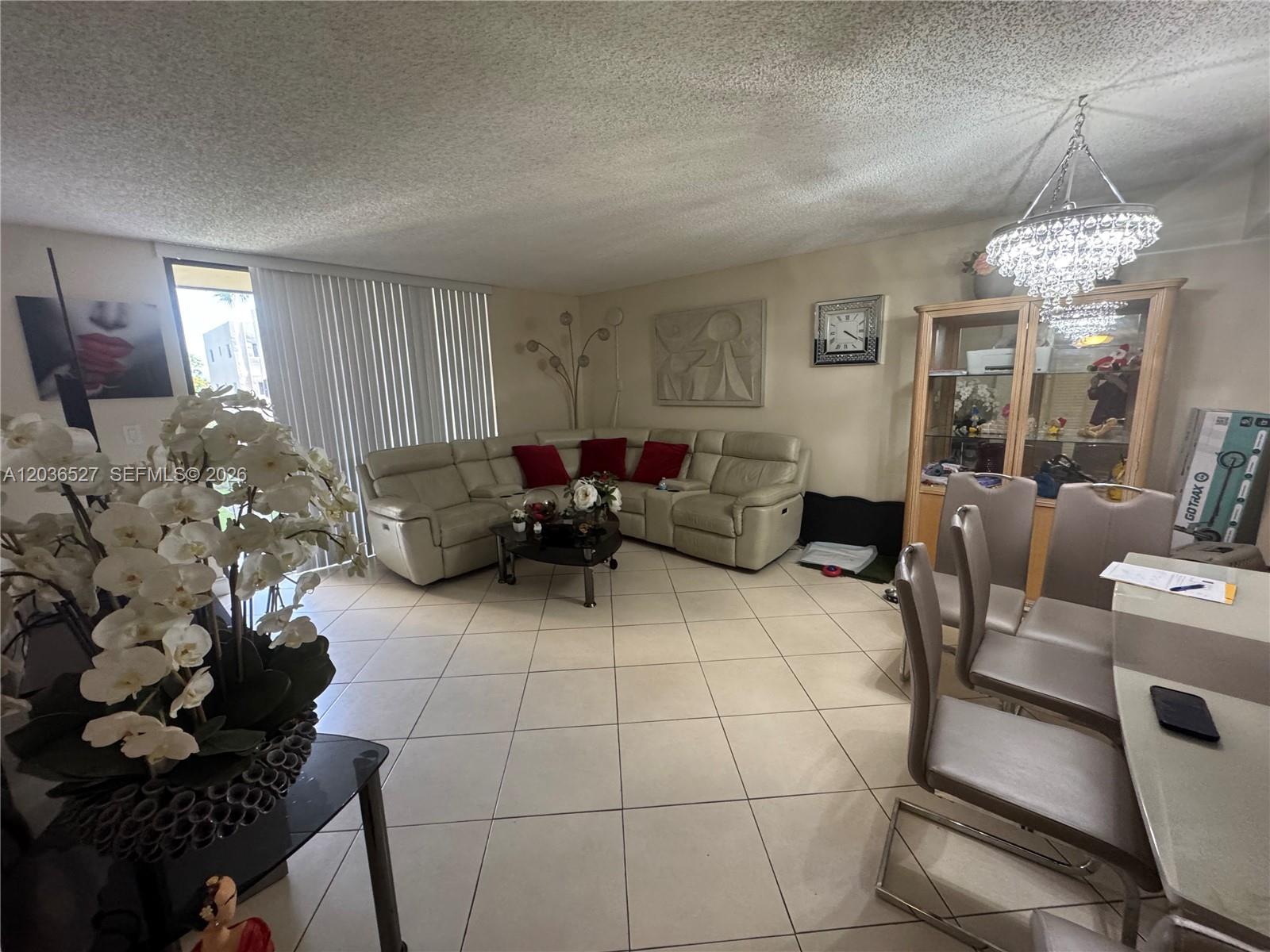 8625 NW 8th Street