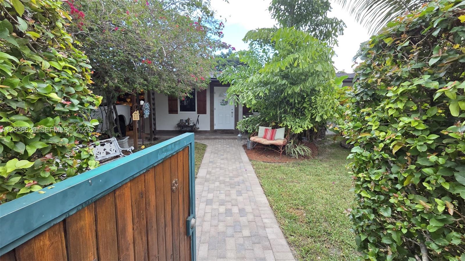 3511 SW 105th Court